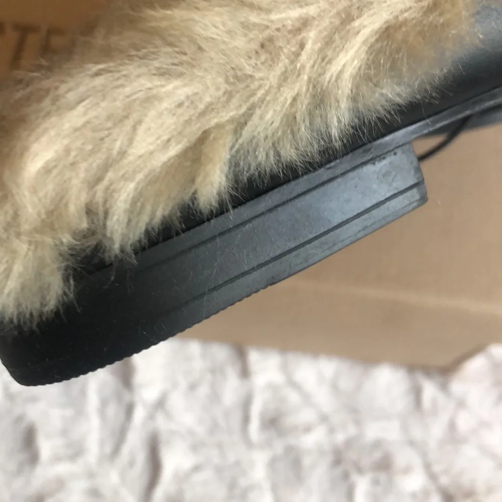Steve Madden Ladies Faux Fur Slip On Mule - Picture 9 of 10
